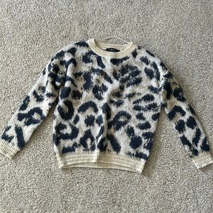 Sweater size small